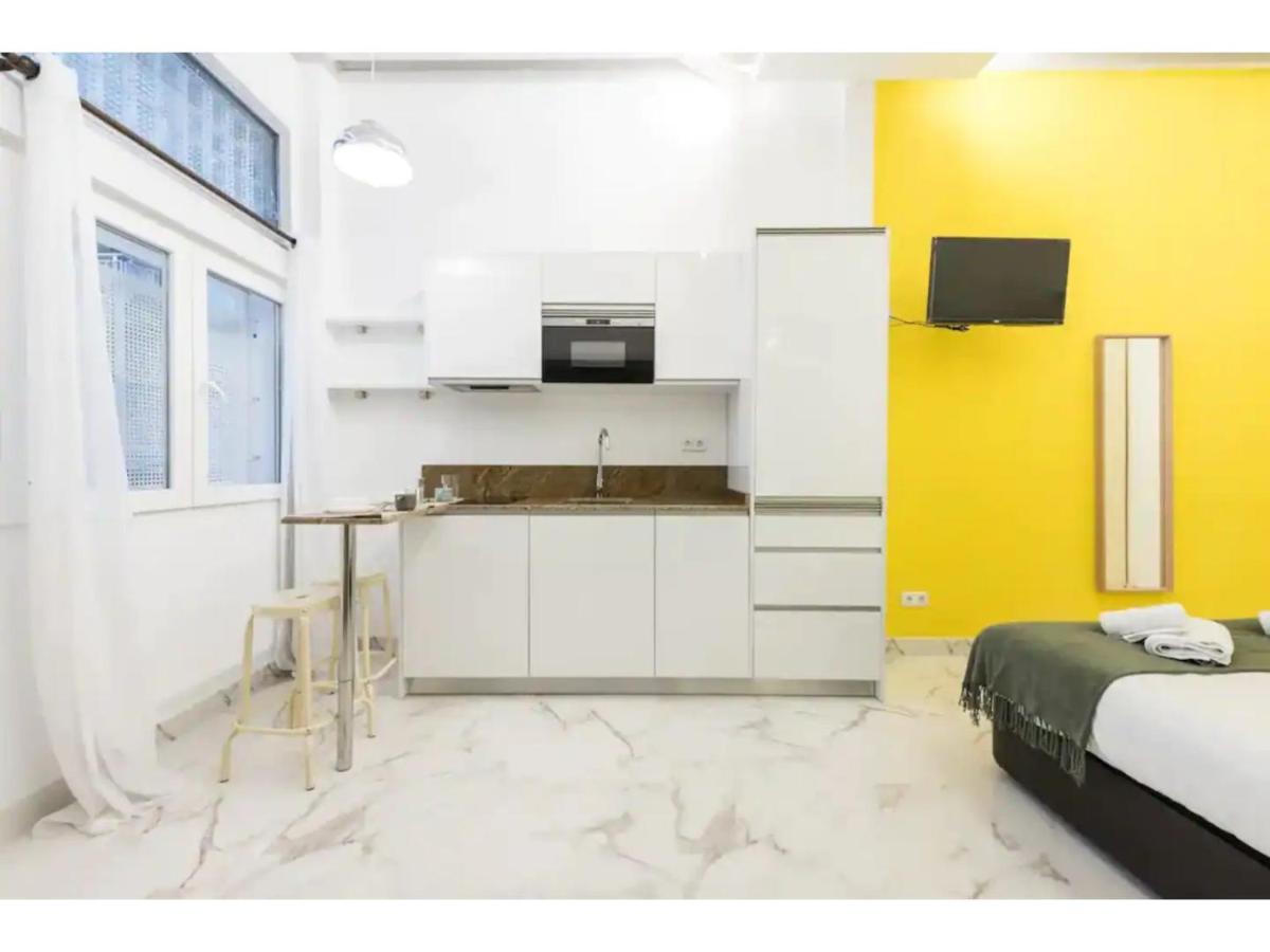 Little Cozy Loft Madrid Free Street Parking Wifi Barbadillo Bis Apartment ภายนอก รูปภาพ